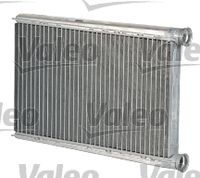 VALEO 881770 - Material aletas refrigeradoras: Aluminio<br>Profundidad de red [mm]: 26<br>Longitud de red [mm]: 163<br>Ancho de red [mm]: 268<br>Tipo radiador: Aletas refrigeración soldadas<br>Artículo complementario/Información complementaria: con tubo<br>Material depósitos de agua (radiador): Aluminio<br>