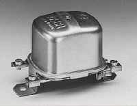 BOSCH 0 190 215 004 - Regulador del alternador