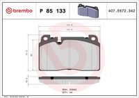 BREMBO P85133 - Lado de montaje: Eje delantero<br>Número de PR: 1LP<br>Ancho [mm]: 132<br>Espesor [mm]: 17<br>Altura [mm]: 77<br>Contacto avisador de desgaste: preparado para indicador desgaste<br>Artículo complementario/Información complementaria: sin accesorios<br>Sistema de frenos: Brembo<br>Número de WVA: 25643<br>