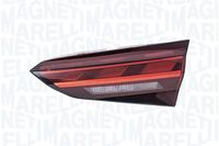 MAGNETI MARELLI LLP631 - Lado de montaje: izquierda<br>Circulación por la izquierda / derecha: para circulación por la derecha<br>Sección: Parte interior<br>Tipo de luces: LED<br>Función de las luces: sin piloto de matrícula<br>Función de las luces: sin piloto de marcha atrás<br>Función de las luces: con luz de freno<br>Función de las luces: con luz trasera<br>Función de las luces: con luz antiniebla trasera<br>Calidad: O.E. (Original)<br>Referencia artículo par: 715106602920<br>